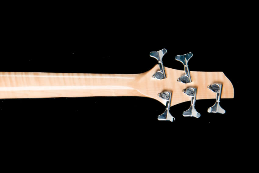 gbass-6-basso-elettrico-liuteria-pioppo-intarsio gbass-basso-elettrico-liuteria-pioppo-intarsio