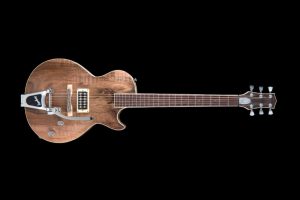 not-shakira-les-paul-replica-liuteria-noce-bigsby