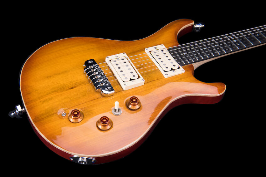 velvet-2-chitarra-prs-replica-custom-korina chitarra-prs-style-liuteria-milano