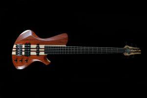 basso-elettrico-5-corde-liuteria-milano-neck-thru-padouk-nordstrand