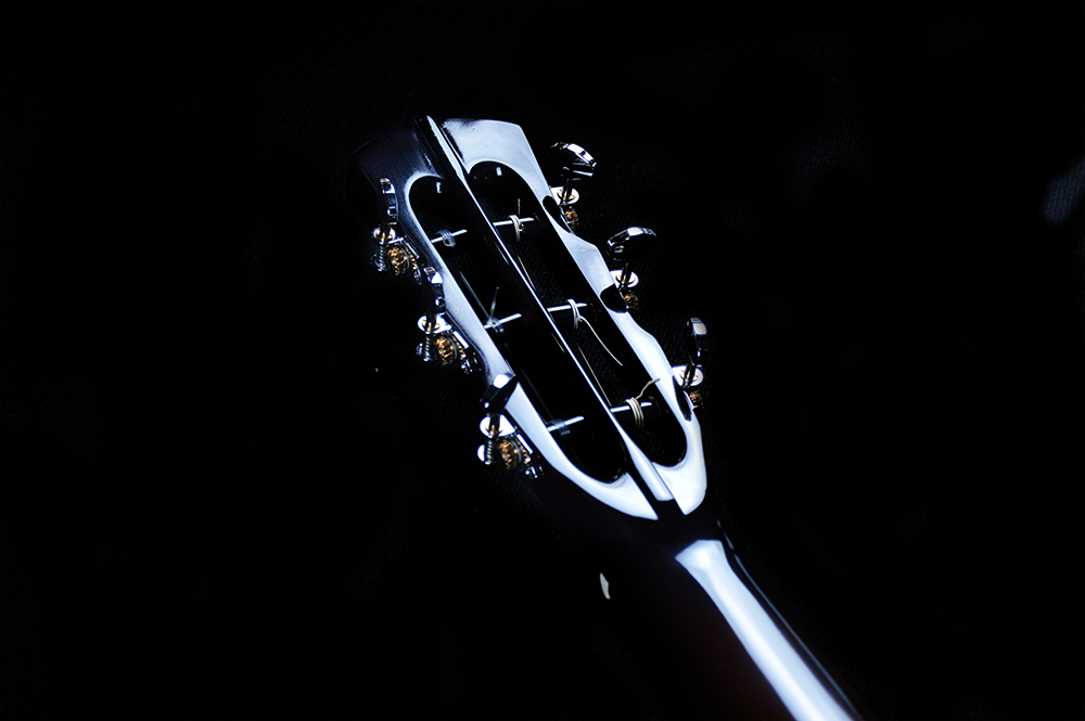 shank-instruments-chitarra-archtop-nylon-liuteria-milano-emanuele-D'Alò-concept
