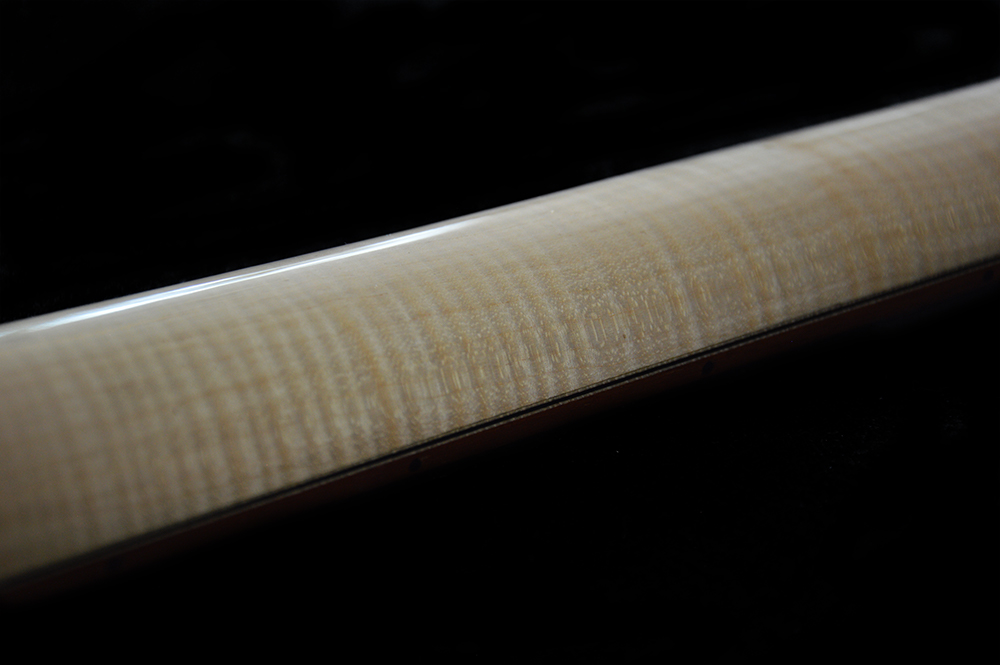 shank-instruments-liuteria-chitarra-jazz-archtop-milano-Emanuele-D'Alò