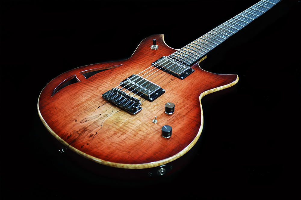 Shank-Instruments-liuteria-riparazioni-milano-chitarra-custom-acero-spalted-mogano-Ground-Custom