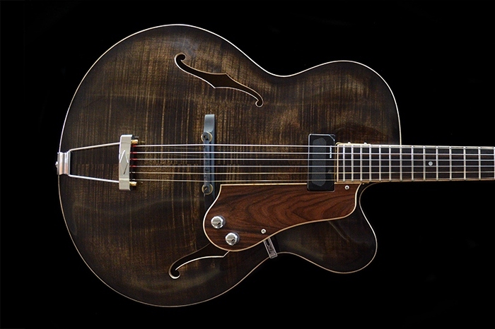 Shank-Instruments-chitarra-archtop-liuteria-milano-acero-marezzato-massello-bob-benedetto