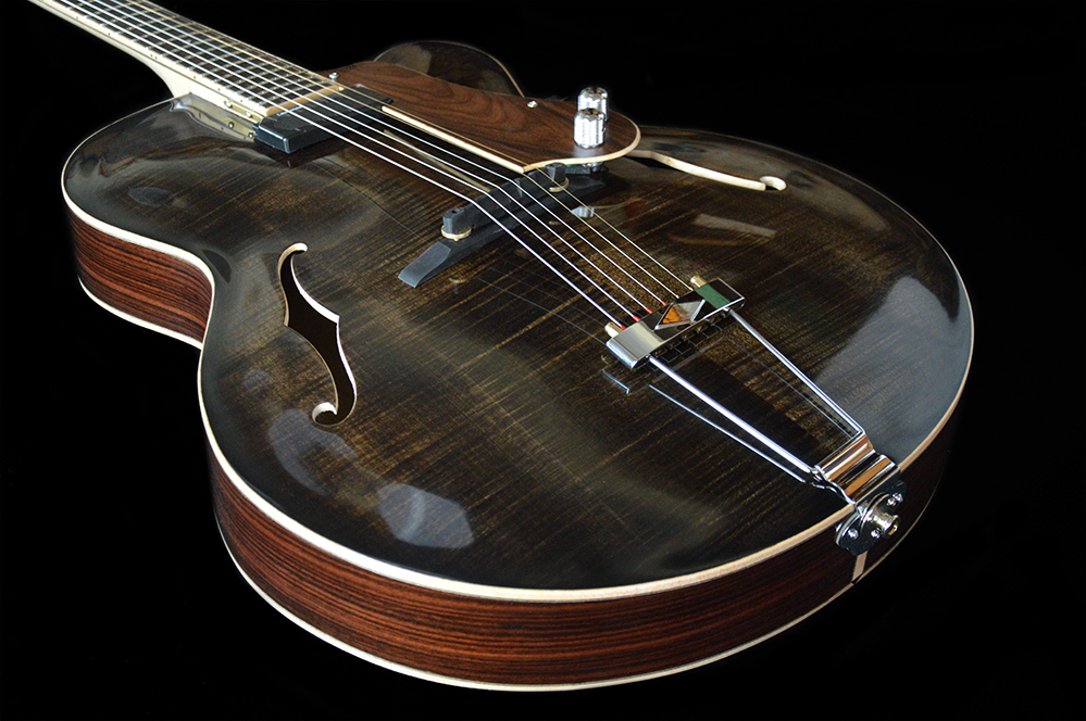 Shank-Instruments-chitarra-archtop-liuteria-milano-acero-marezzato-massello-reverb-vendita