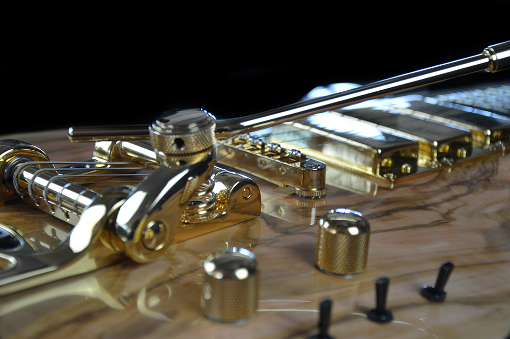 shank-instruments-liuteria-milano-chitarra-legno-ulivo-emanuele-d'alò-ground-custom-made-in-italy