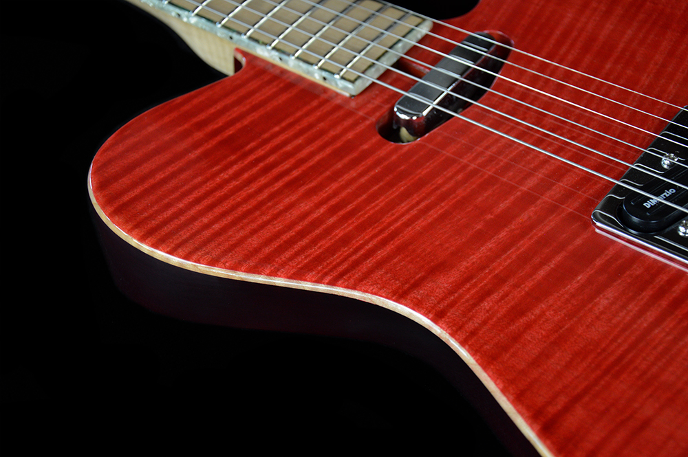 shank-instruments-milano-luthier-telecaster-replica-flamed-curly-maple-emanuele-d'alò-red