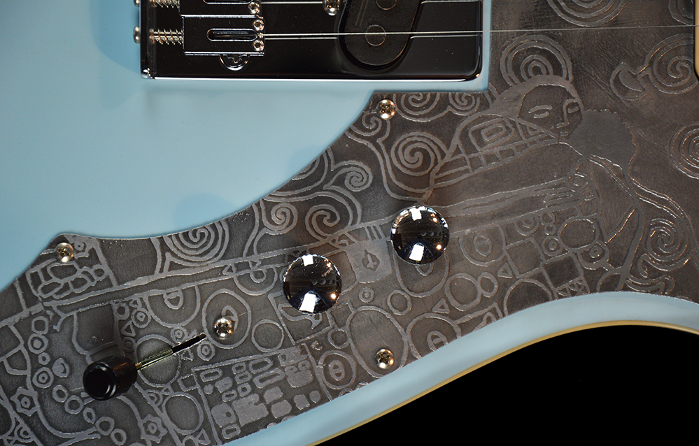 shank-instruments-milano-telecaster-thinline-liuteria-dafne-blu-daphne-battipenna-inciso-alluminio