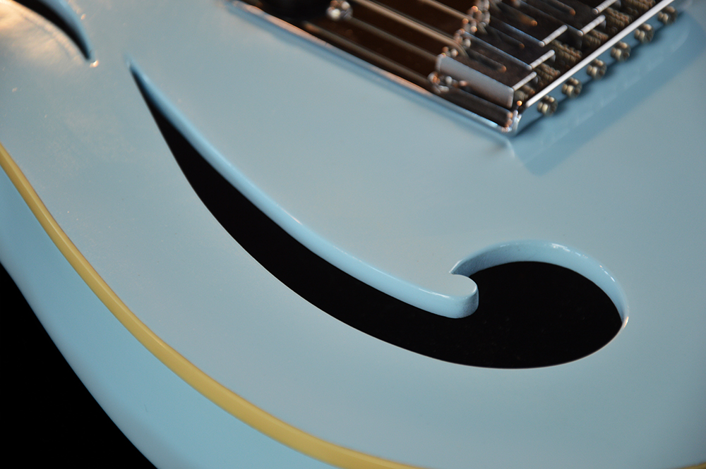 shank-instruments-milano-telecaster-thinline-liuteria-dafne-blu-daphne-fatta-a-mano