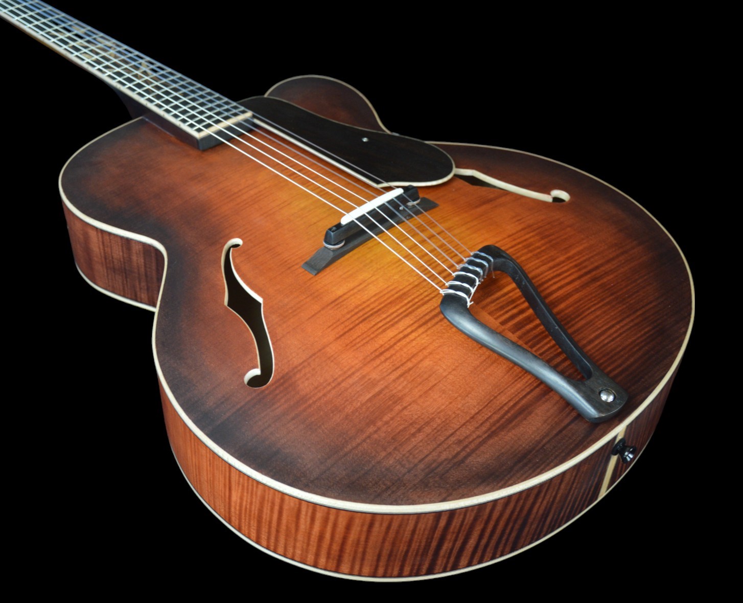 shank-instruments-chitarra-archtop-corde-nylon-liuteria-milano-vendita-L5-replica-custom