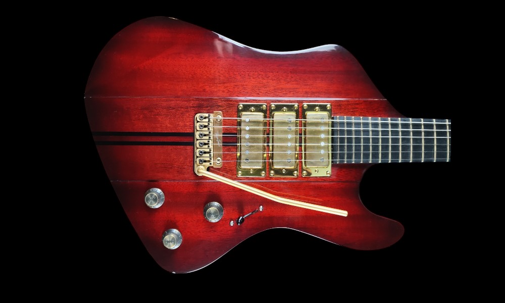 shank-instruments-stratocaster-firebird-liuteria-mogano-neckthru-ebano-VT1-3-pickup-custom