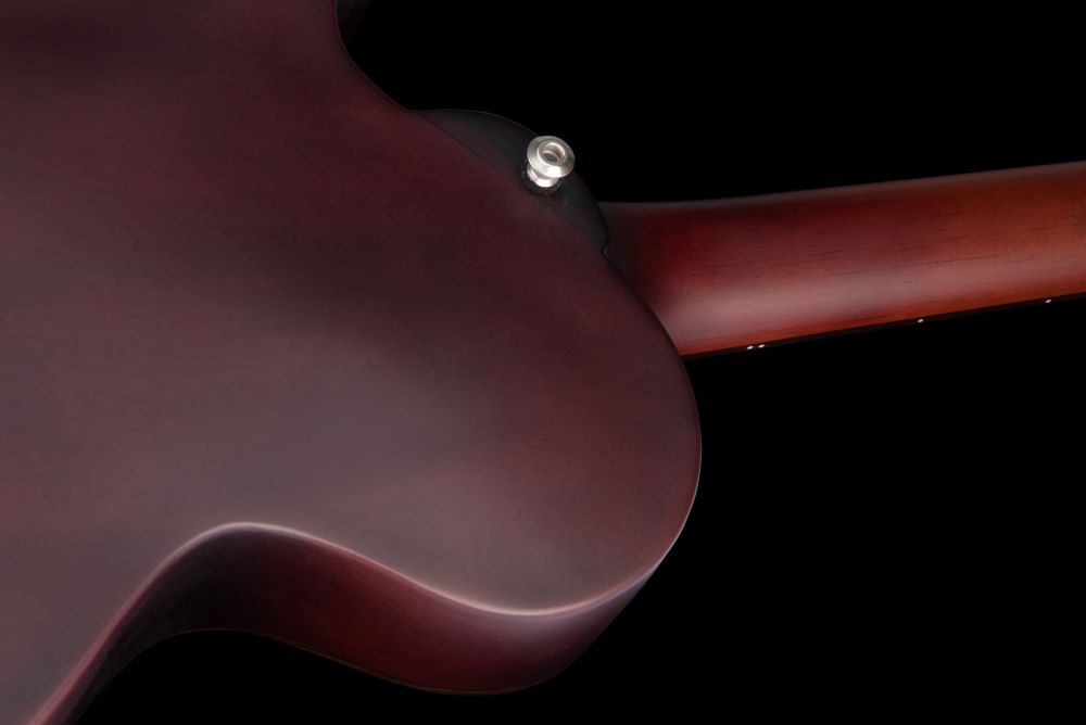 shank-instruments-milano-chitarra-archtop-acustica-liuteria-soundport-mogano-massello-scolpito-a-mano