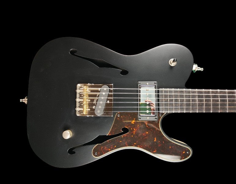 shank-instruments-telecaster-liuteria-thinline-nera-milano-emanuele-d'alò-ground-custom-chitarra-acero-fiammato