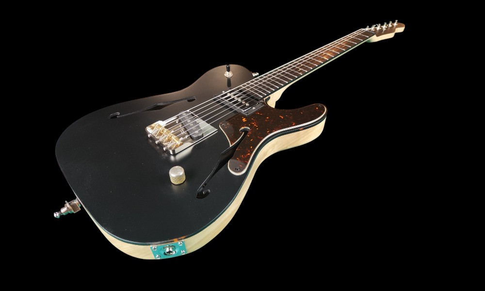 shank-instruments-telecaster-liuteria-thinline-nera-milano-emanuele-d'alò-ground-custom-chitarra-vendita-artigianale