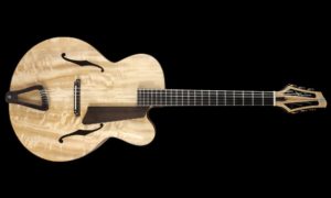 Chitarra archtop nylon liuteria Milano