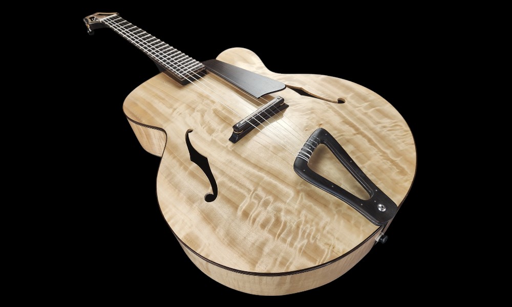 shank-instruments-chitarra-archtop-jazz-corde-nylon-liuteria-ebano