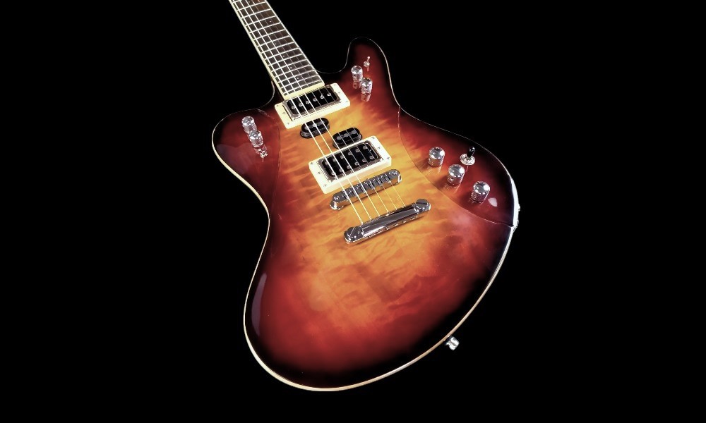 shank-instruments-milano-chitarra-elettrica-framus-panthera-replica-vendita-liuteria