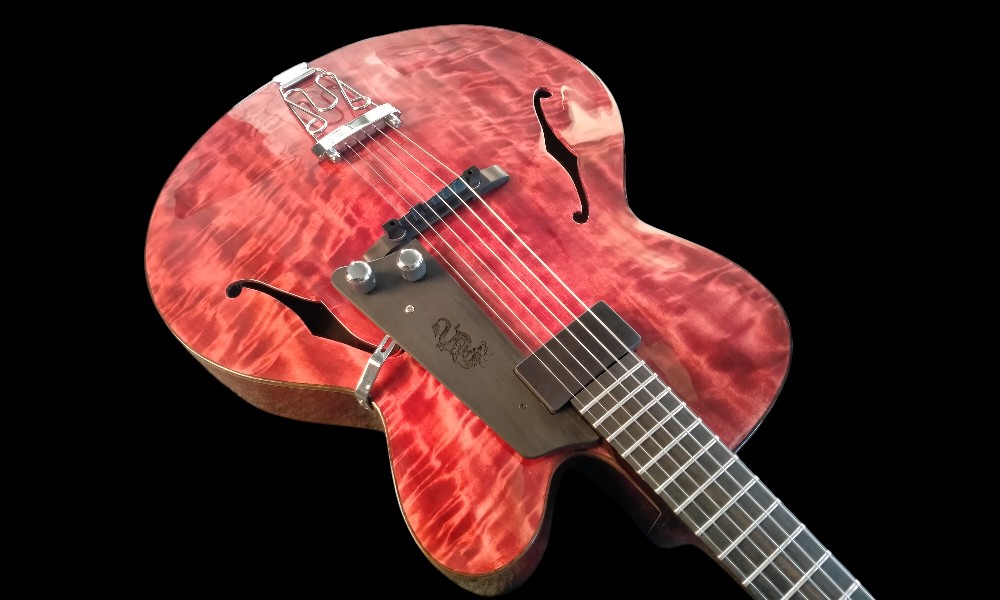 shank-instruments-milano-chitarra-archtop-jazz-liuteria-legno-massello