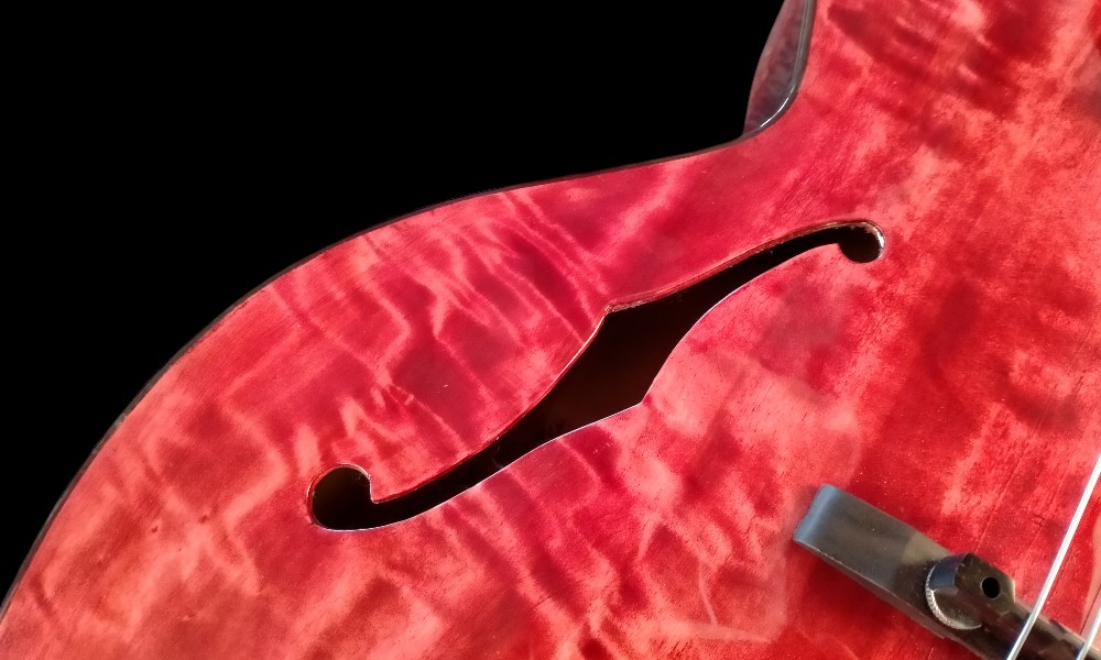 shank-instruments-milano-chitarra-archtop-jazz-liuteria-vendita-f-hole