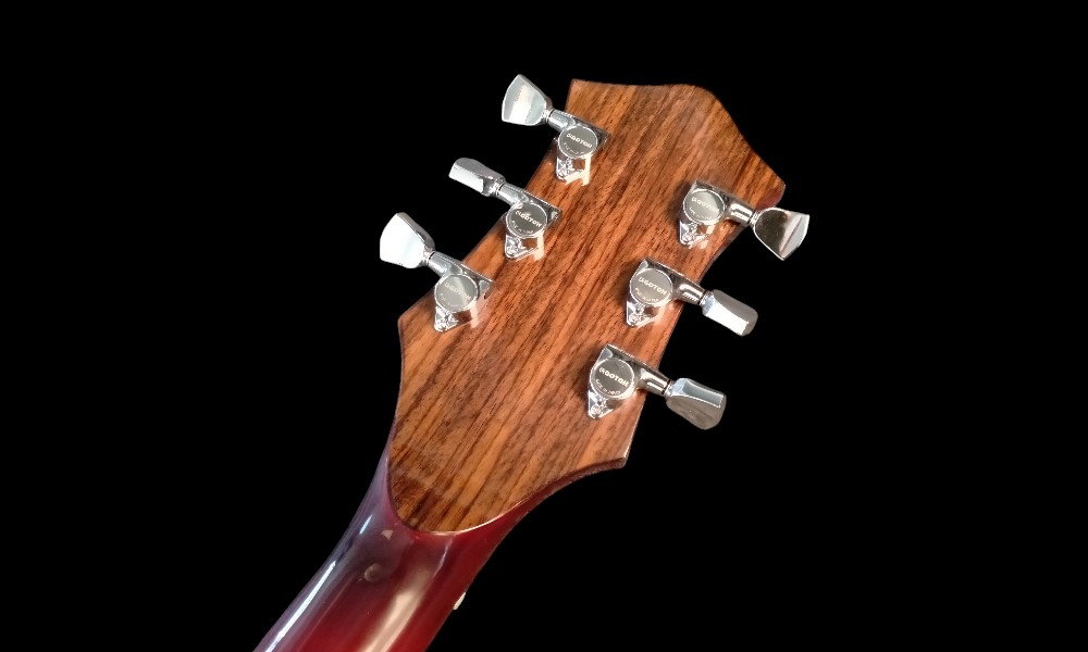 shank-instruments-milano-chitarra-archtop-jazz-liuteria-vendita-headstock